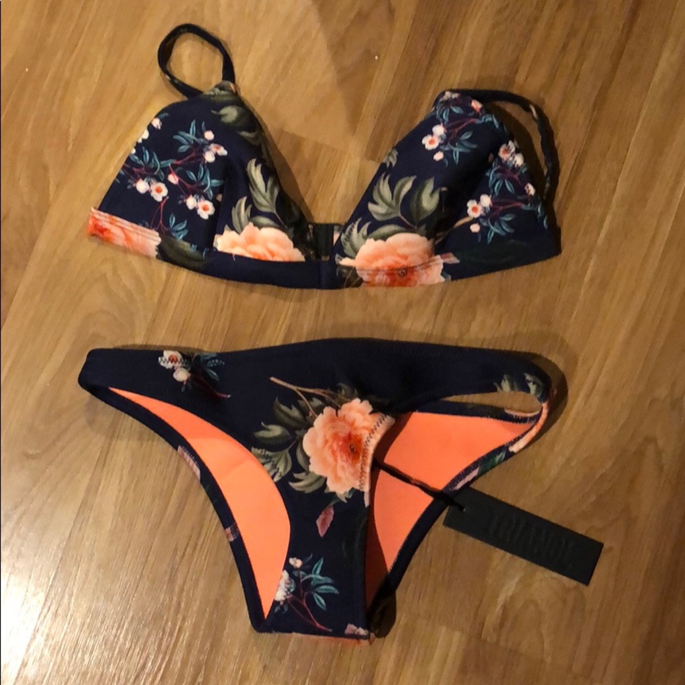 Triangl Delilah Fiore Nero Bikini